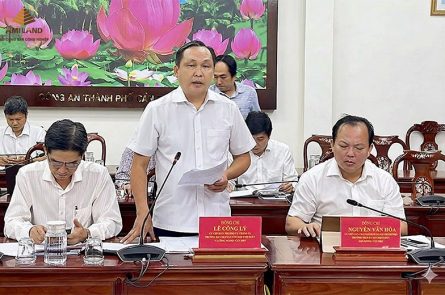 Cần Thơ: Kiến nghị "gỡ khó" cho các khu công nghiệp trước áp lực thiếu cát và chậm mặt bằng
