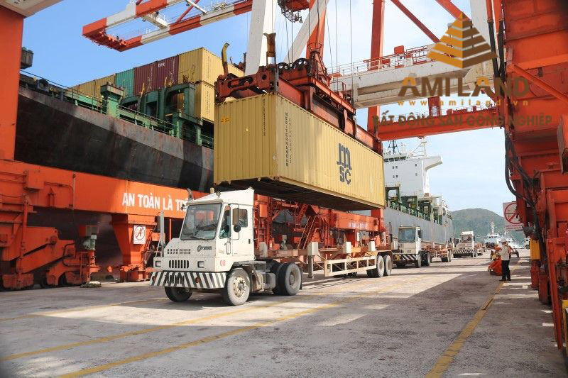 Hạ tầng cảng biển và logistics ven biển Thái Bình 2026