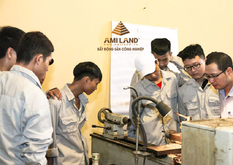 Nguồn nhân lực chất lượng cao tại Nam Định