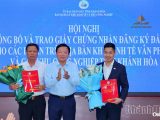 Khánh Hòa: Trao Giấy Chứng Nhận Đầu Tư Cho 13 Dự Án Gần 7.500 Tỷ Đồng Vào KKT Vân Phong Và Các KCN