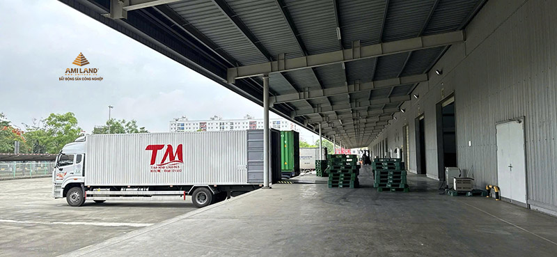 Thuê kho xưởng KCN Yên Phong mở rộng: Sát vách Samsung, từ 2500m²
