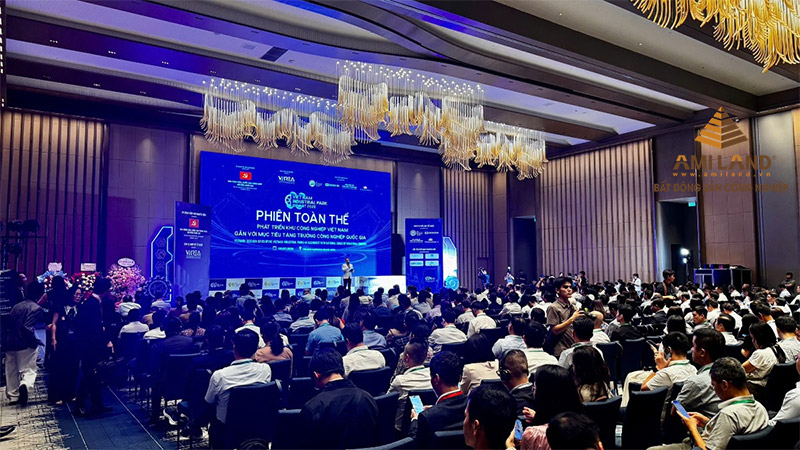 Đã đến lúc khu công nghiệp cạnh tranh bằng chất lượng thay vì diện tích đất